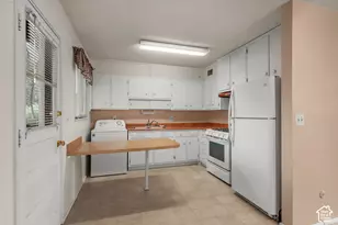 690 N 120 E, Orem, UT 84057 - Photo 10