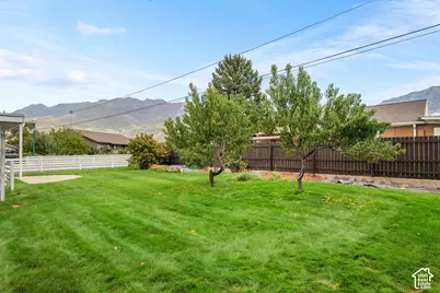 690 N 120 E, Orem, UT 84057 - Photo 26