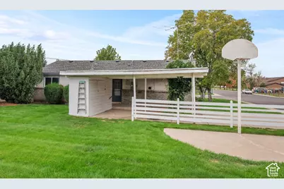 690 N 120 E, Orem, UT 84057 - Photo 24