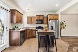 872 N Farmington Crossing, Farmington, UT 84025 - Photo 14