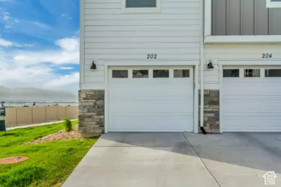 927 W Coral Charm Way #M202, Saratoga Springs, UT 84045 - Photo 16