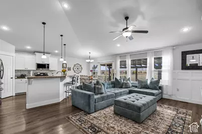 12992 S Geronimo Cir, Riverton, UT 84096 - Photo 4