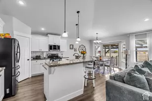 12992 S Geronimo Cir, Riverton, UT 84096 - Photo 6