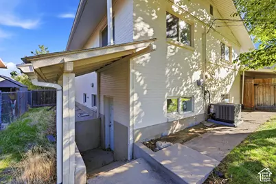 1520 E 7380 S, Cottonwood Heights, UT 84121 - Photo 26