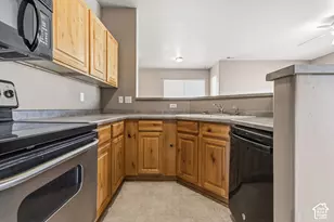 12802 S Timber Run Dr, Riverton, UT 84065 - Photo 4