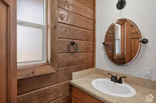 16 N Porcupine Ln, La Sal, UT 84530 - Photo 60