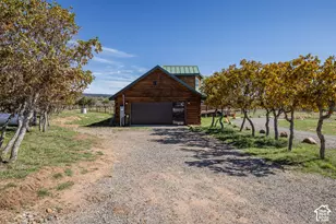16 N Porcupine Ln, La Sal, UT 84530 - Photo 28