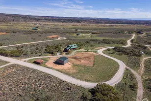 16 N Porcupine Ln, La Sal, UT 84530 - Photo 22