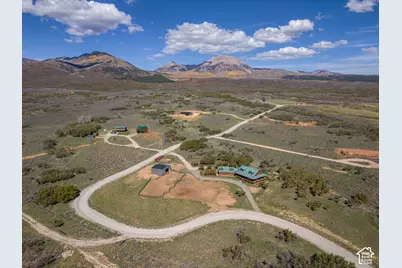 16 N Porcupine Ln, La Sal, UT 84530 - Photo 30