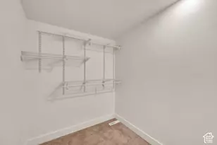 360 E 400 N, Centerville, UT 84014 - Photo 16