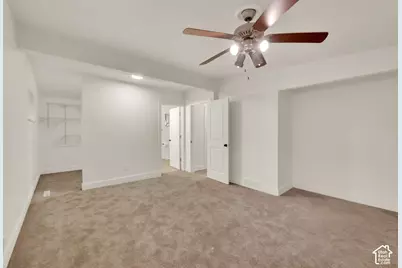 360 E 400 N, Centerville, UT 84014 - Photo 14
