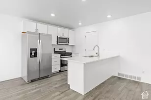 712 W 1870 S, Provo, UT 84601 - Photo 8