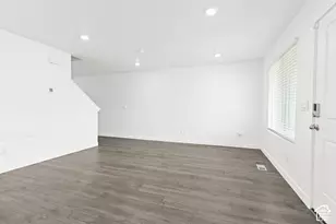 712 W 1870 S, Provo, UT 84601 - Photo 6