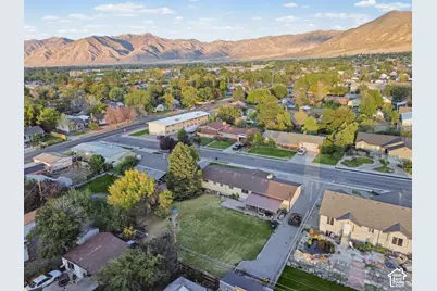 230 Fairlane Dr, Tooele, UT 84074 - Photo 46