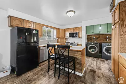 230 Fairlane Dr, Tooele, UT 84074 - Photo 10