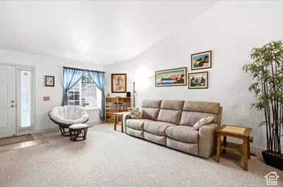 542 W 2900 S, Bountiful, UT 84010 - Photo 4