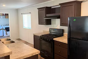 680 N Main St, Kaysville, UT 84037 - Photo 6