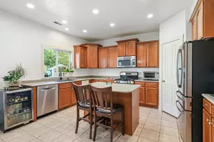 815 E Meadow Marsh Dr, Lehi, UT 84043 - Photo 14