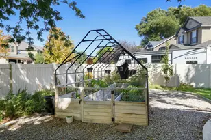 815 E Meadow Marsh Dr, Lehi, UT 84043 - Photo 36