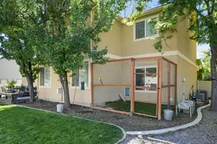 815 E Meadow Marsh Dr, Lehi, UT 84043 - Photo 34