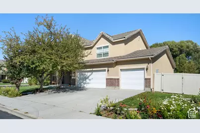 815 E Meadow Marsh Dr, Lehi, UT 84043 - Photo 2