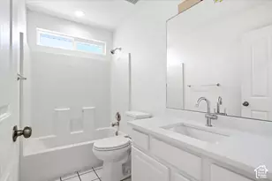 1045 W 400 S, Layton, UT 84041 - Photo 16