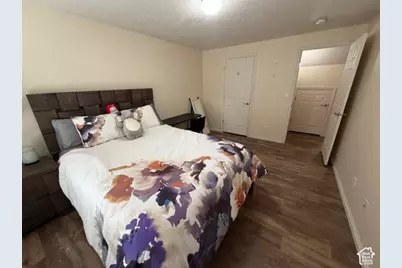 9476 S Hidden Point Dr W, Sandy, UT 84070 - Photo 22