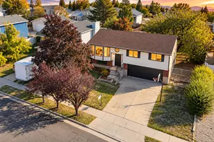 6119 Park Wood Dr, Salt Lake City, UT 84118 - Photo 2