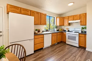 6119 Park Wood Dr, Salt Lake City, UT 84118 - Photo 6