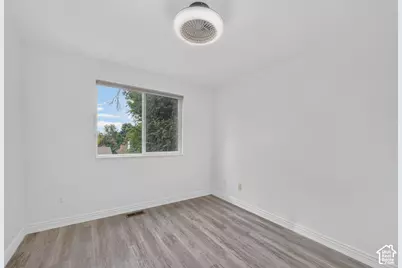 589 E Quinn Ct S, Ogden, UT 84404 - Photo 12