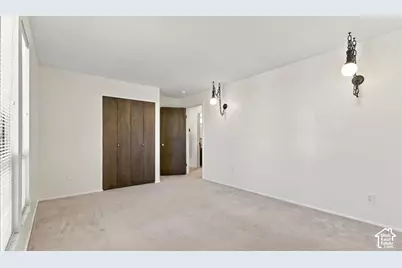 4550 S 2600 W, Roy, UT 84067 - Photo 12