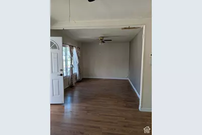 63 N Garden St E, Helper, UT 84526 - Photo 2