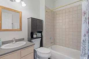 10819 S Lostwood Dr E, Sandy, UT 84092 - Photo 16