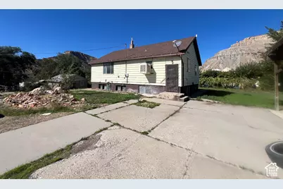 265 Roosevelt St, Helper, UT 84526 - Photo 26