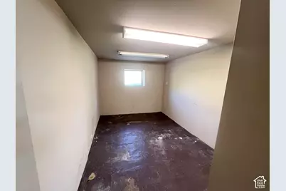 265 Roosevelt St, Helper, UT 84526 - Photo 20
