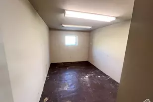 265 Roosevelt St, Helper, UT 84526 - Photo 20