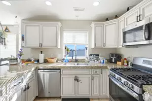 3853 S 330 W, Vernal, UT 84078 - Photo 10