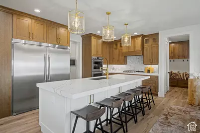 521 E Gilmour St, Grantsville, UT 84029 - Photo 4