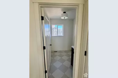 2042 S 4520 W, Taylor, UT 84401 - Photo 6