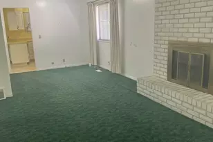 8228 S Bettina Ln E, Sandy, UT 84093 - Photo 4