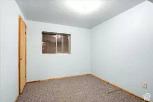 7454 W Dickson Way S, Magna, UT 84044 - Photo 24