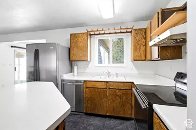 7454 W Dickson Way S, Magna, UT 84044 - Photo 6