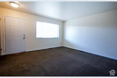 2035 E 2700 S #5, Salt Lake City, UT 84109 - Photo 4