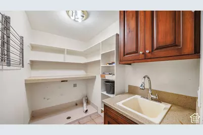 341 W 400 S, Salem, UT 84653 - Photo 14