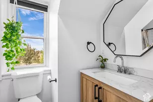 230 W Center St, Midvale, UT 84047 - Photo 26
