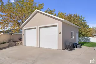 7918 S Abercrombie Ln W, West Jordan, UT 84088 - Photo 40