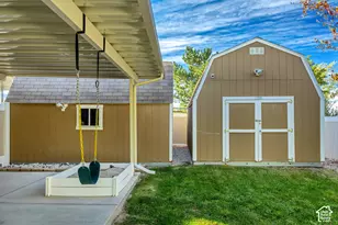 1331 N Child Dr E, Layton, UT 84040 - Photo 38