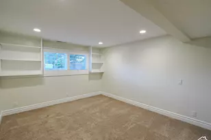 885 E Winter Way, Sandy, UT 84094 - Photo 26