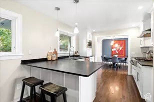 3593 S Eastwood Dr E, Salt Lake City, UT 84109 - Photo 8
