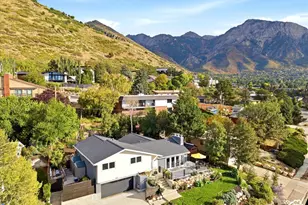 3593 S Eastwood Dr E, Salt Lake City, UT 84109 - Photo 2
